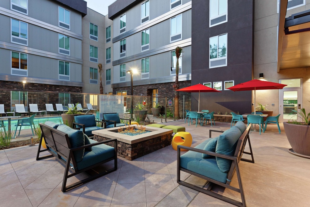 Home2 Suites by Hilton Temecula, CA 29/50
