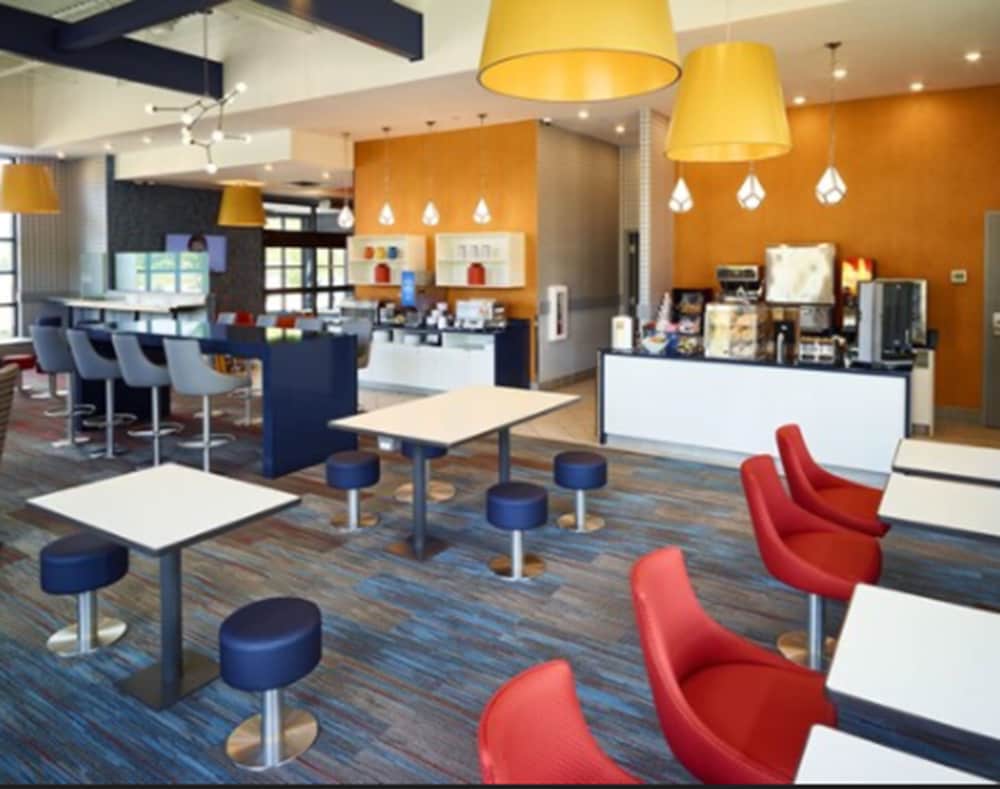 restaurant-cafeteria