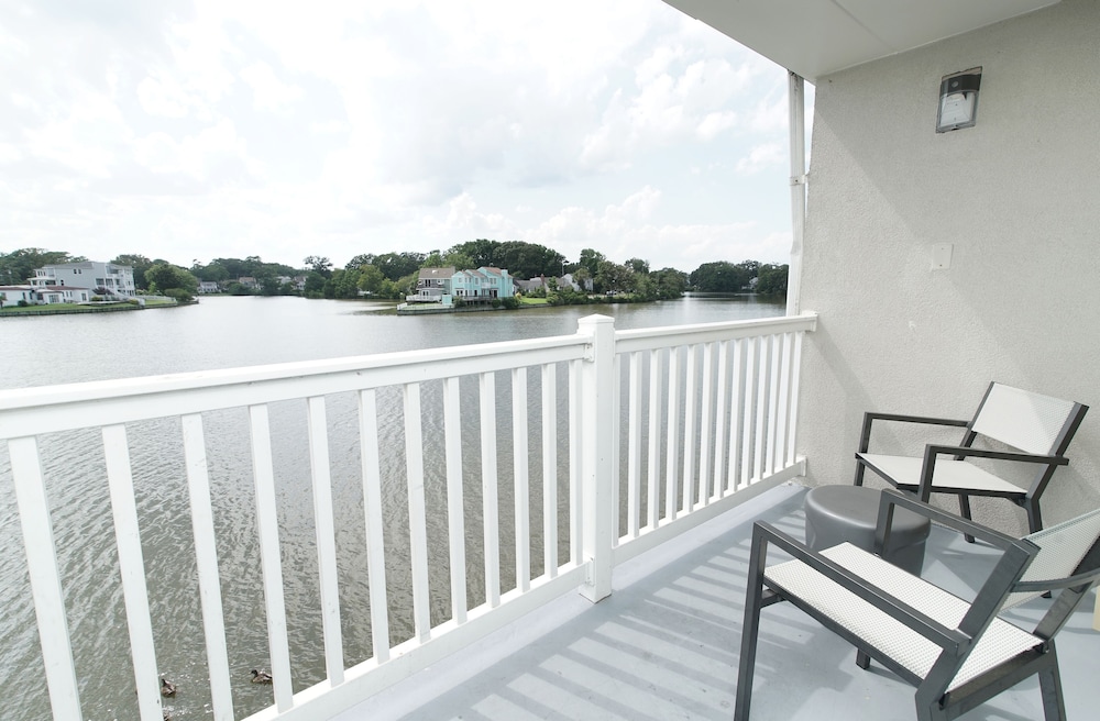 Sandpiper Inn 29/48