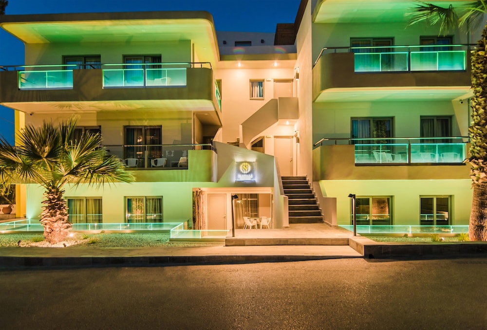 Natali Apartments by Estia photo1