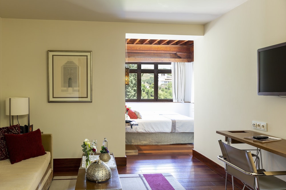 Parador De Granada 45/75