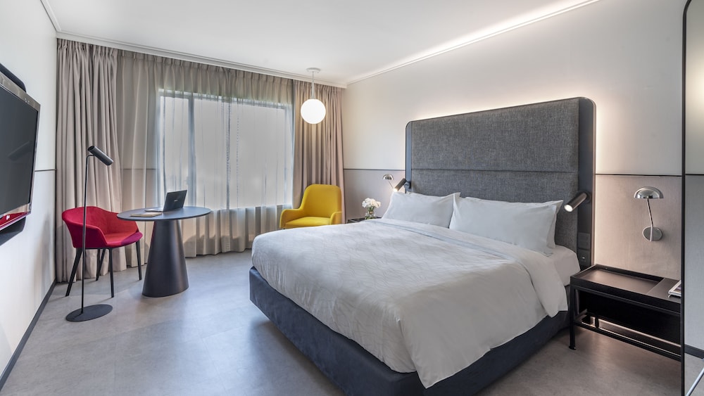 Pullman Santiago Vitacura 13/50