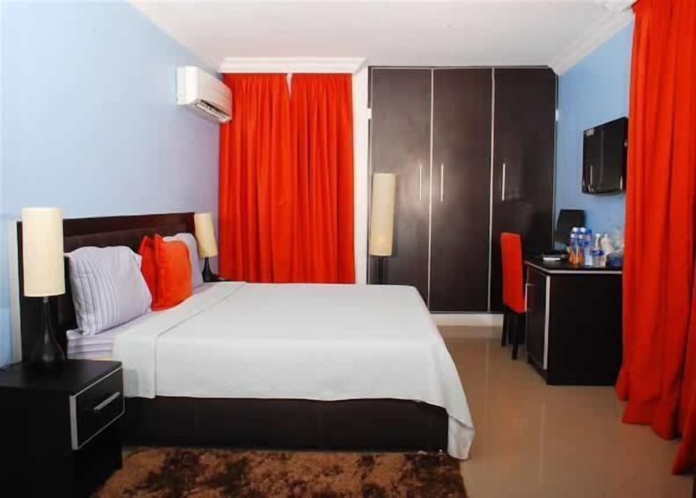 Hotel Villa Picasso 4/25