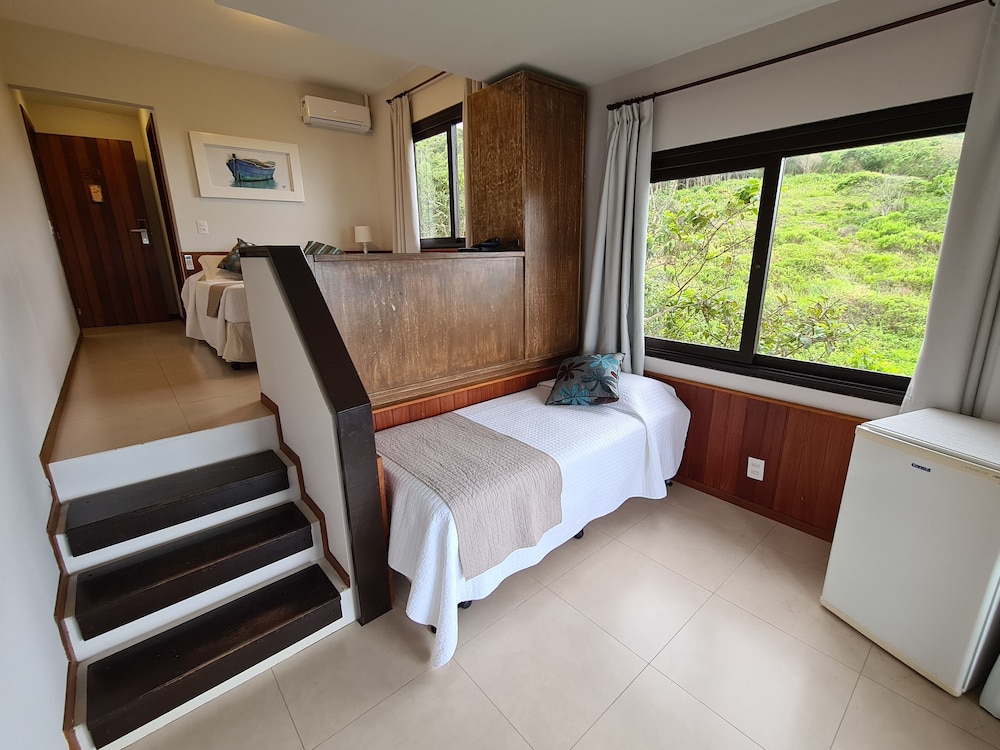 Hotel Atalaia do Mariscal 48/77