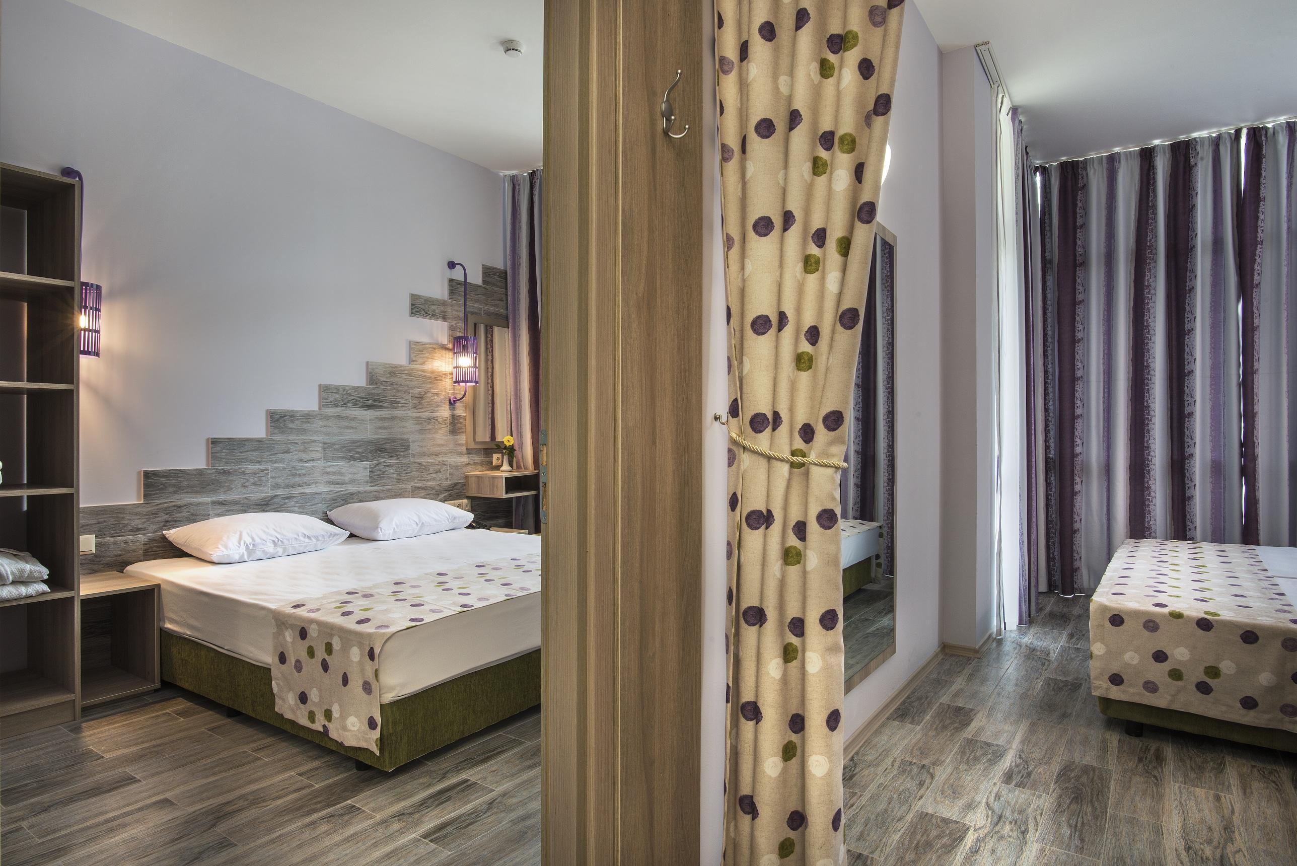 2 Bedrooms, Apartment, Balcony or Terrace