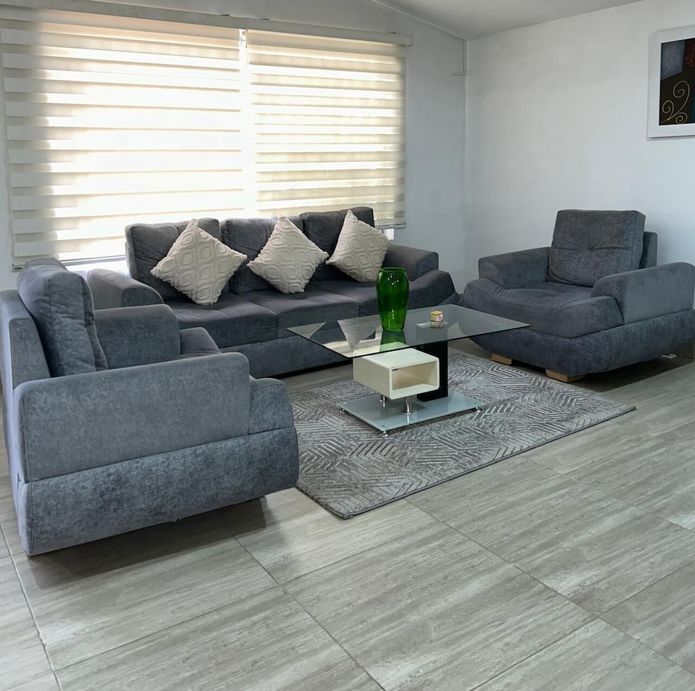Casa Laureles Hotel 28/50
