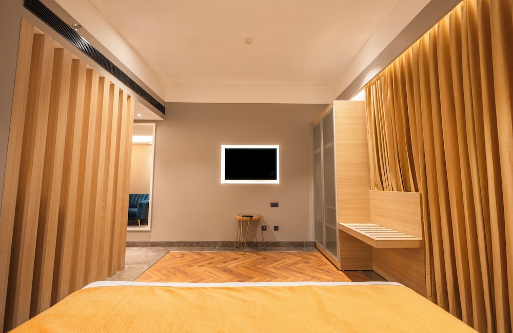 Polo Hotels, Agartala 44/64