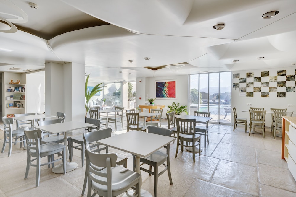 Kouros Art Hotel - Adults Only 58/72