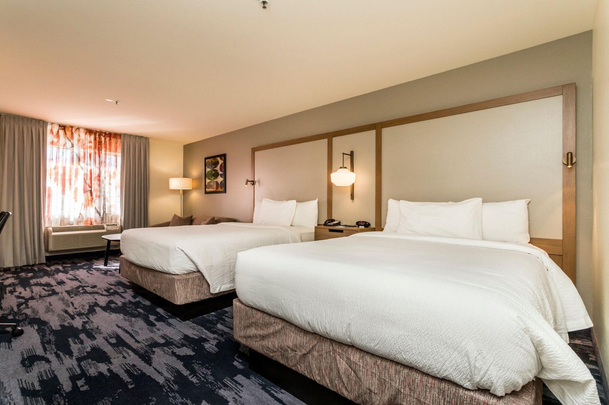 Room, Multiple Beds