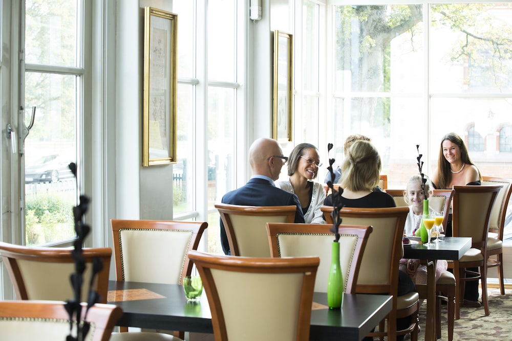 Milling Hotel Plaza 52/56