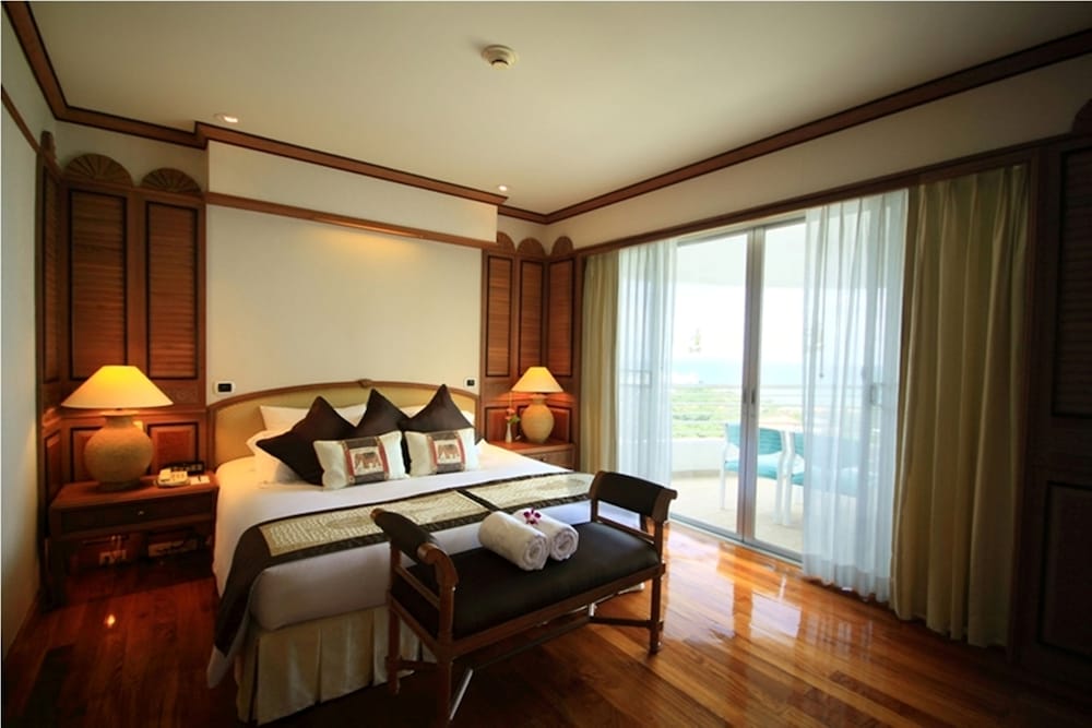 Royal Cliff Grand Hotel 16/65