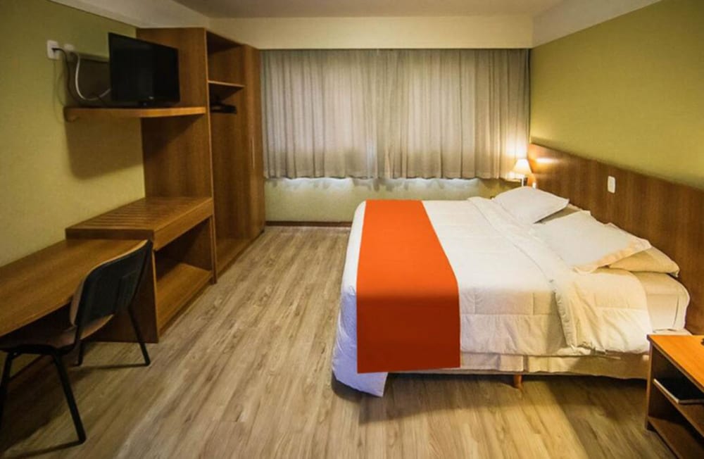 Tri Hotel Executive Caxias 6/25