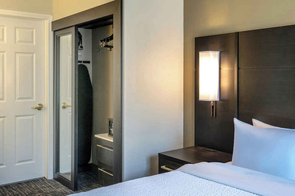 Residence Inn by Marriott Rochester Mayo Clinic Area 18/50