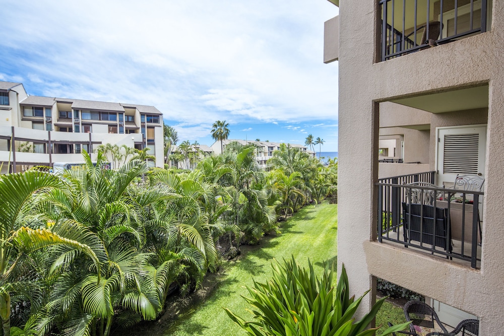 Castle Kamaole Sands 40/50