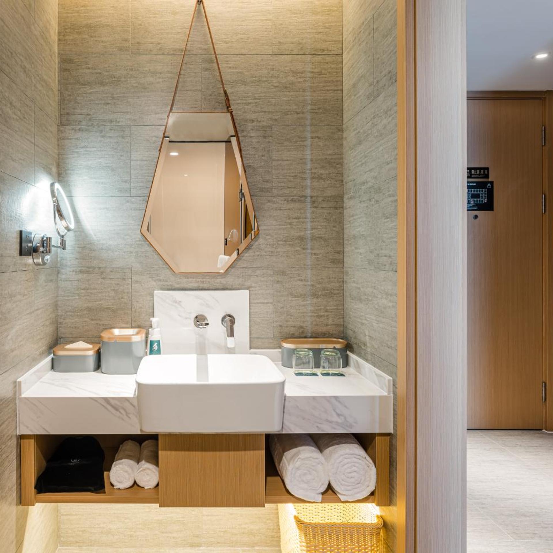 Atour Hotel (Suzhou Mudu Ancient Town Store) 59/60