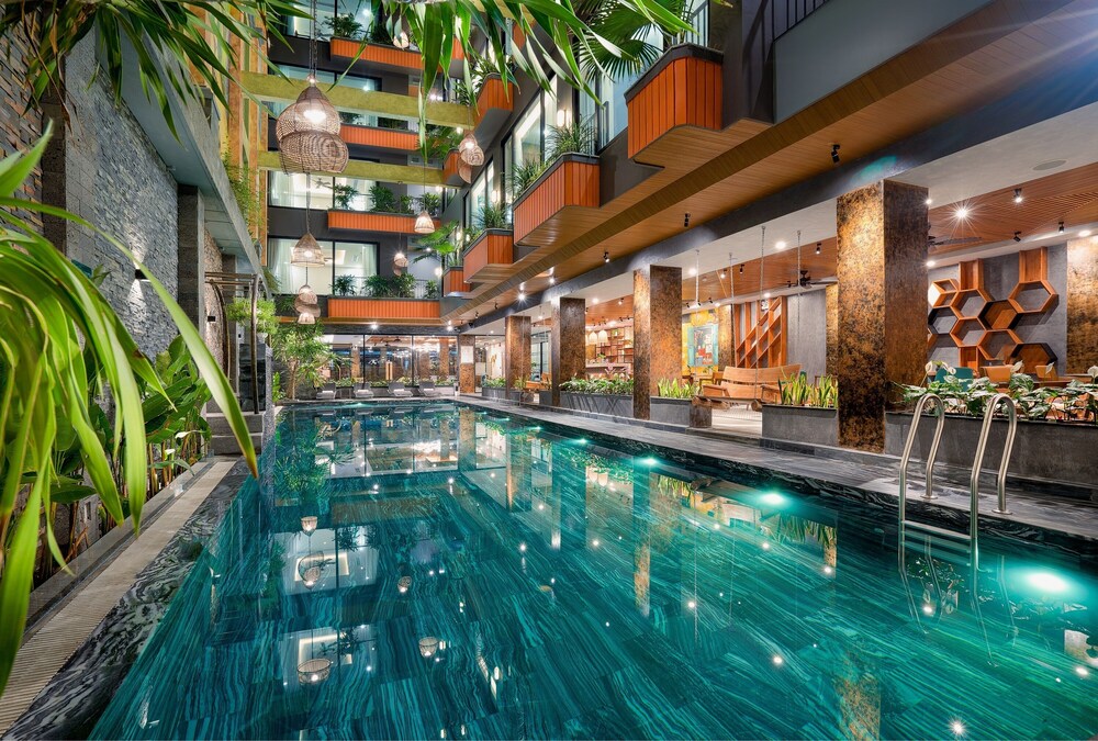 Chi House Danang 62/68