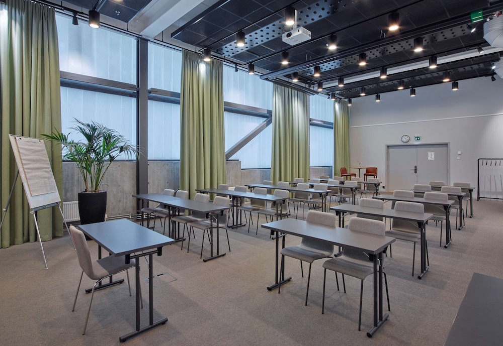 Scandic Arlandastad 38/43