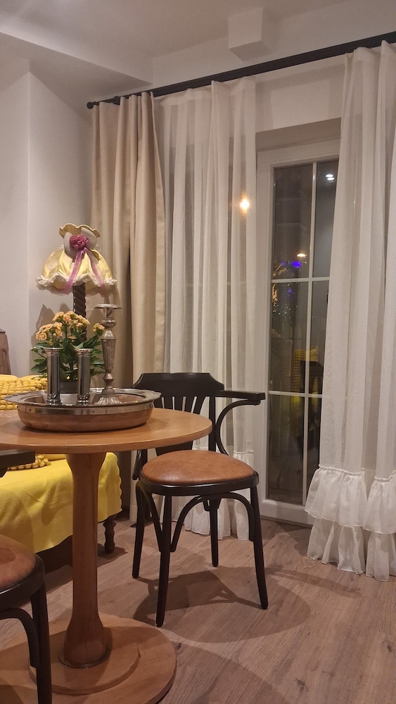 The White Swan Suites Beyoglu 73/74