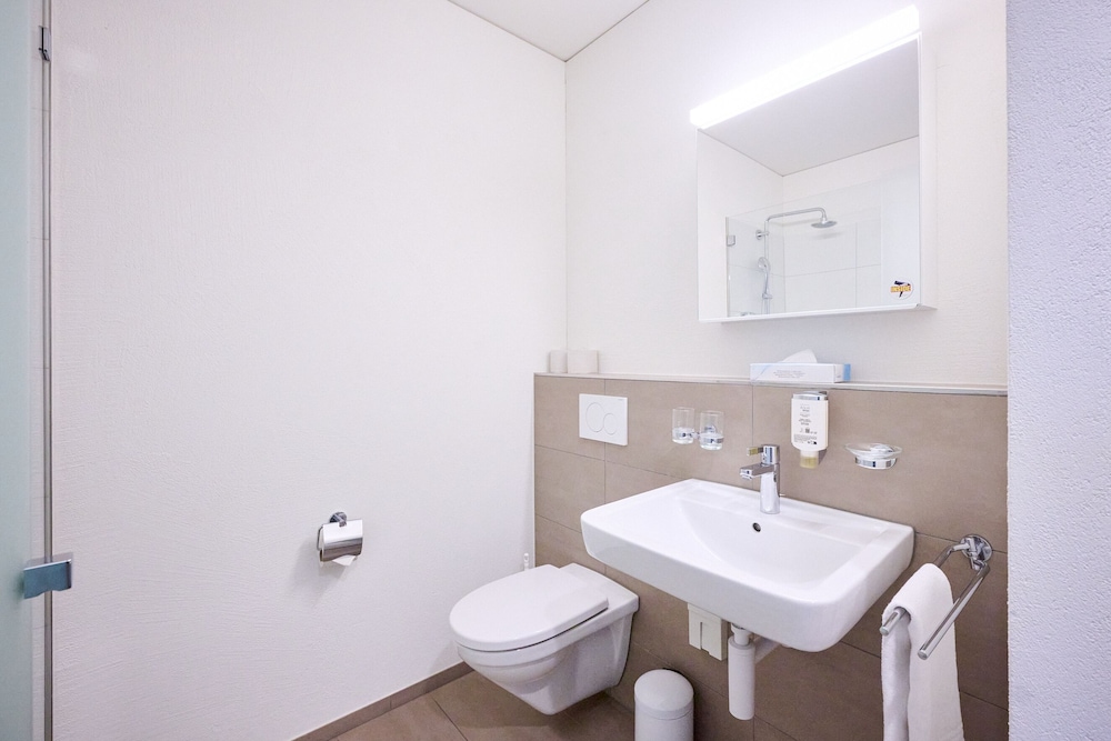Hotel am Kreisel Self-Check-In by Smart Hotels 34/41