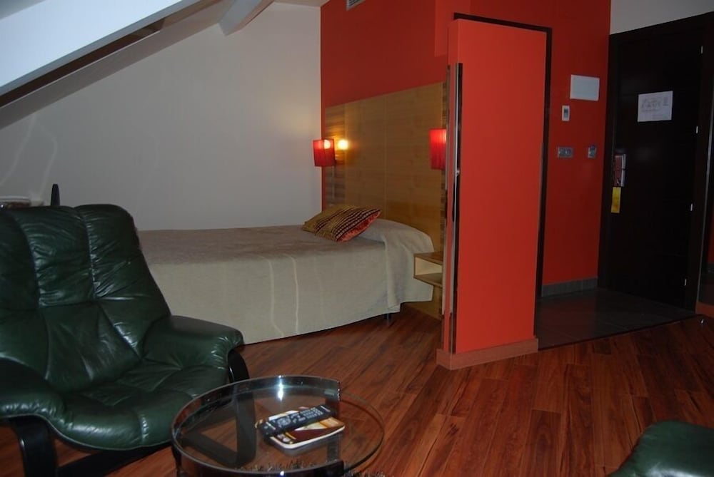 Qh Centro Leon 35/41