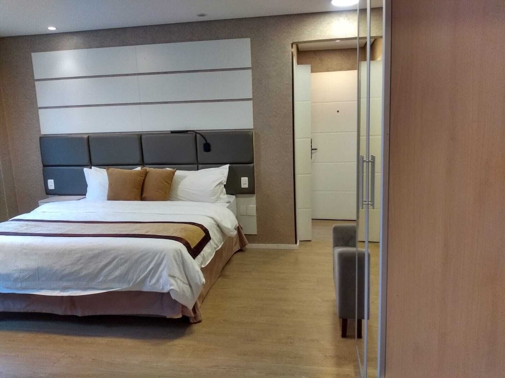 Hotel Global Grupos 24/57