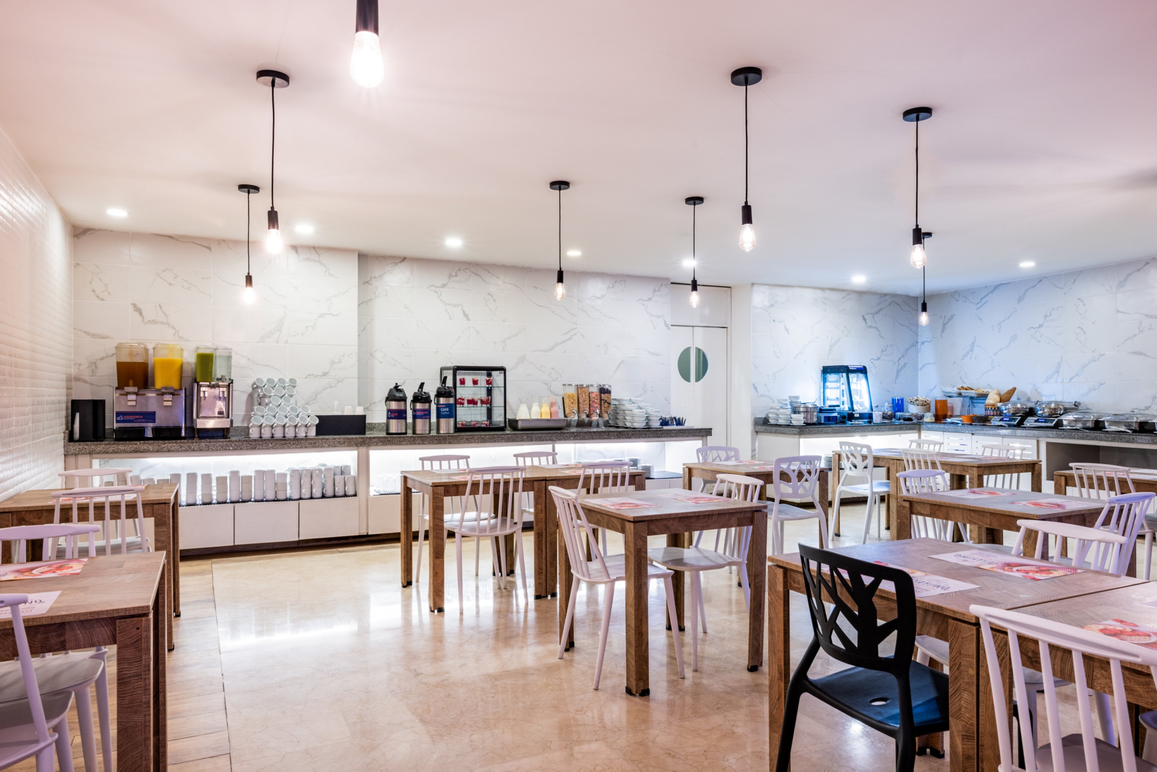 Holiday Inn Express Cartagena Bocagrande 56/77