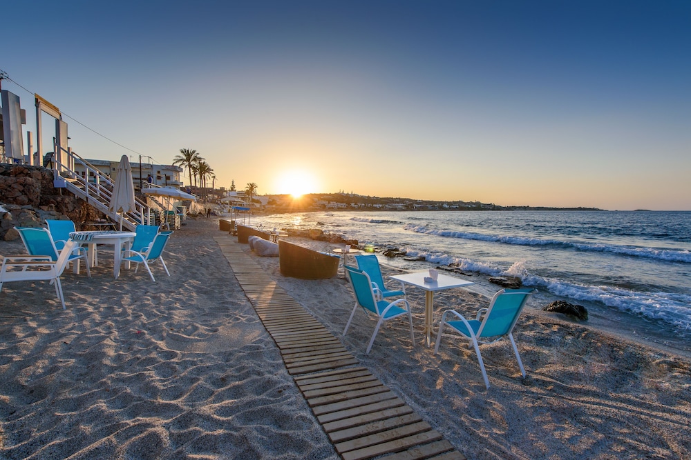Alia Beach Hotel Adults only 18+ 41/48
