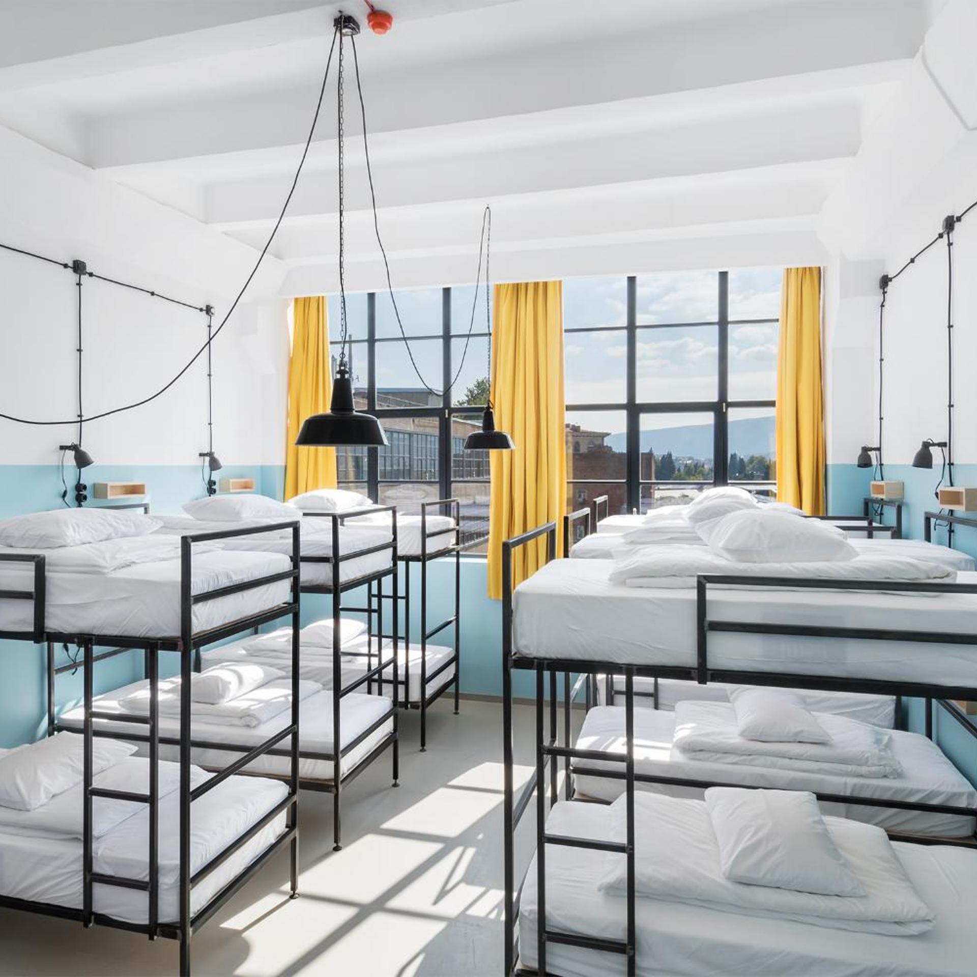 FEMALE DORM, 6 BEDS