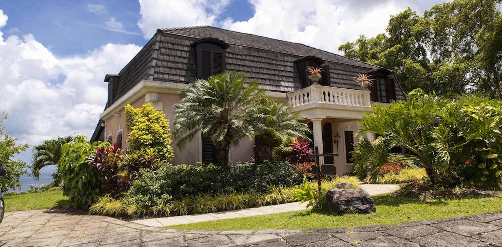 Stonehaven Villas 6/59