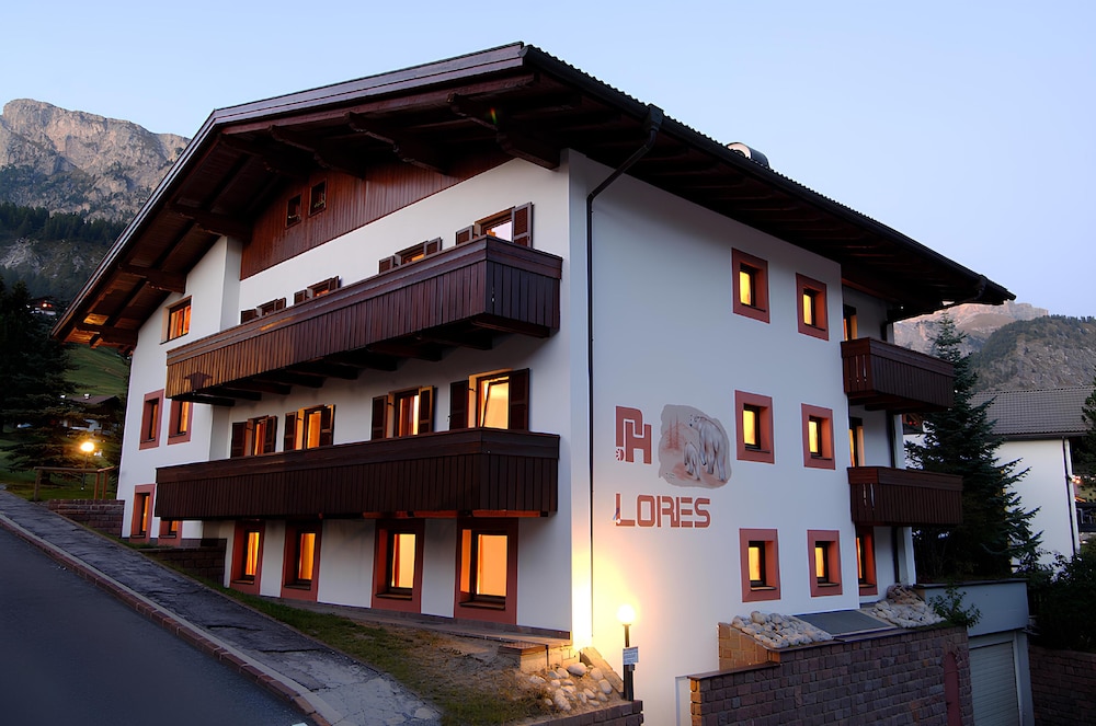 Residence Lores 2/50