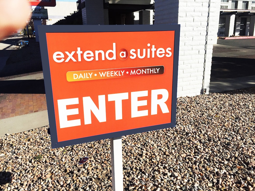 Days Inn by Wyndham Albuquerque Northeast 33/45