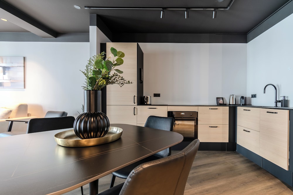 A PART OF REYKJAVIK APARTMENTS BRAUTARHOLT 98/100