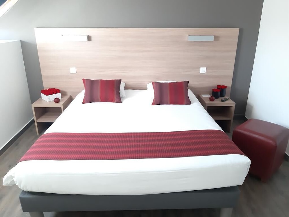 Brit Hotel Besancon l'Horloge 14/50