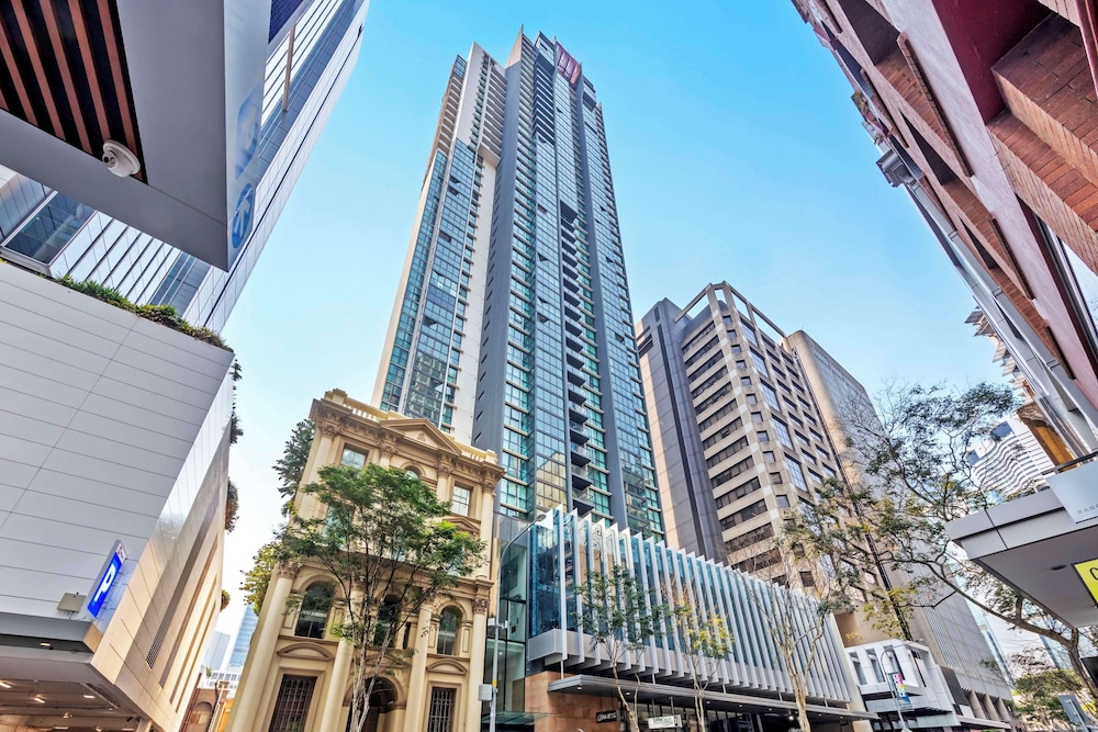 Oaks Brisbane on Charlotte Suites 2/43