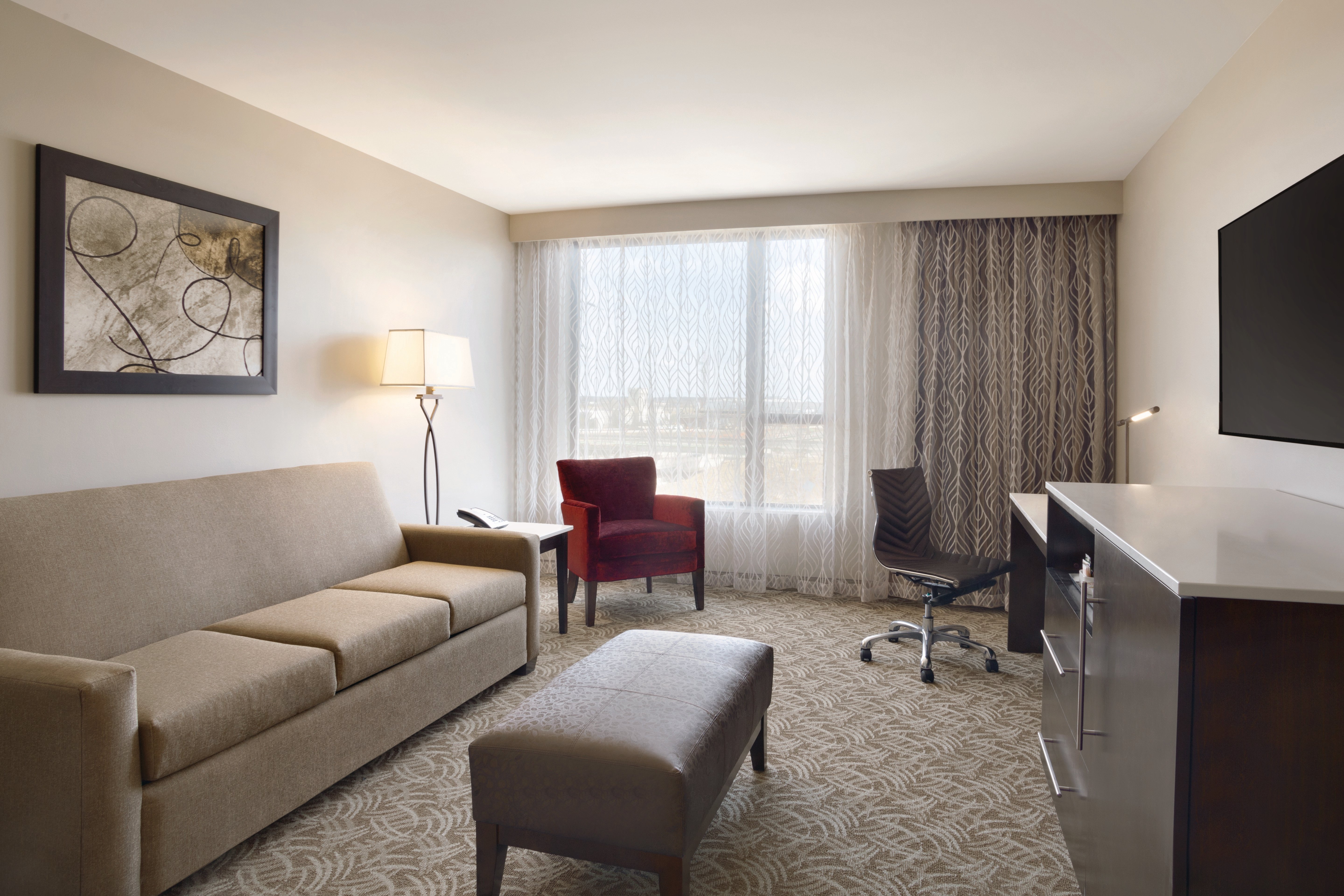 Feature, Suite