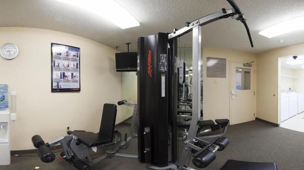 Candlewood Suites Harrisonburg 16/43