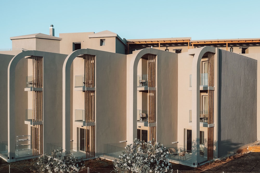 Eliros Mare Beachfront Poem Hotel 7/93