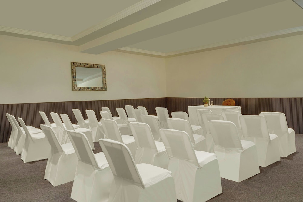 WELCOME HERITAGE KARNI FORT - BAMBORA 39/50