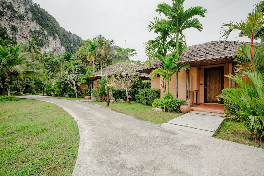Ban Sainai Resort - SHA Extra Plus in KRABI