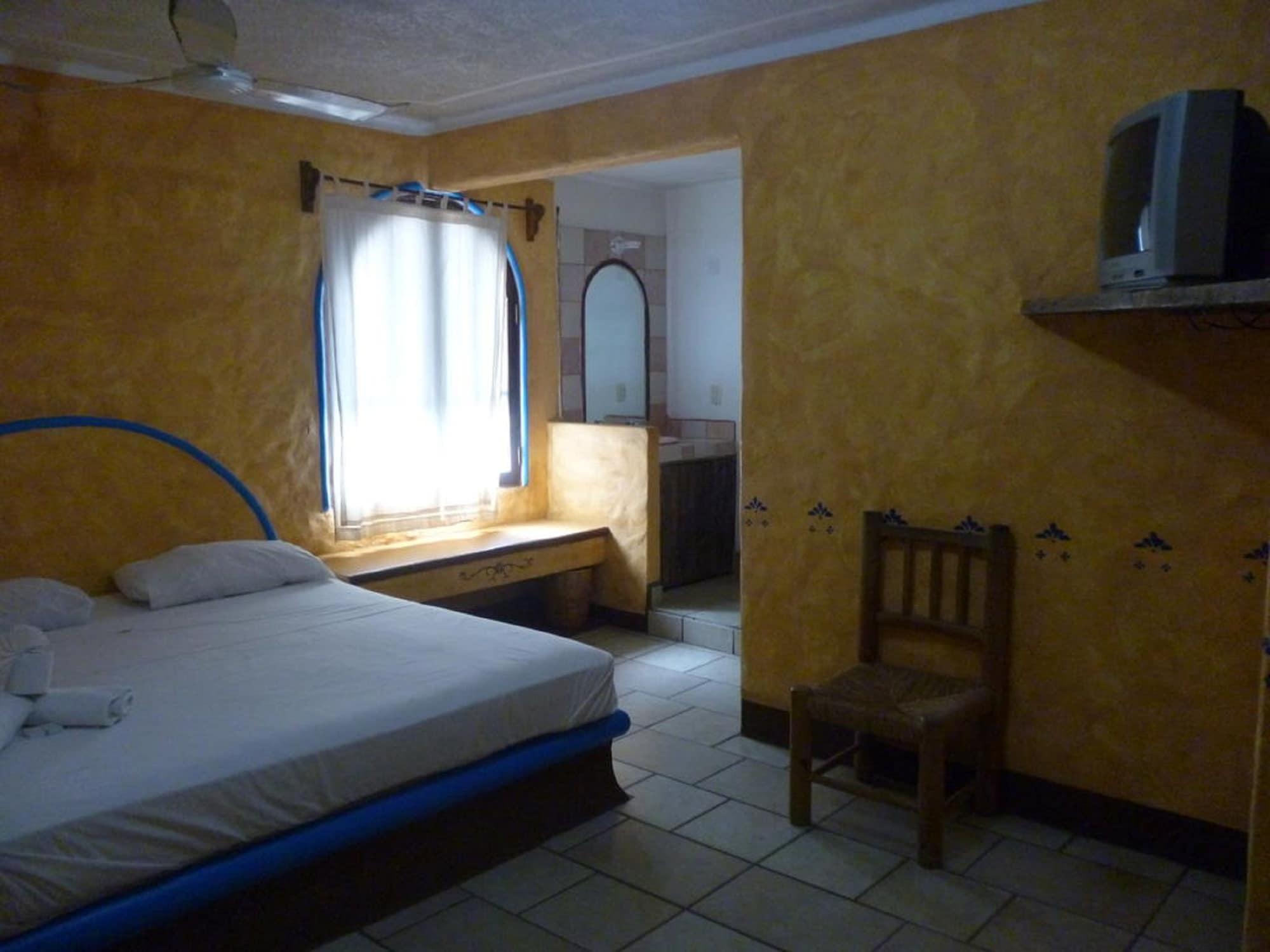 Casa Vieja 11/20