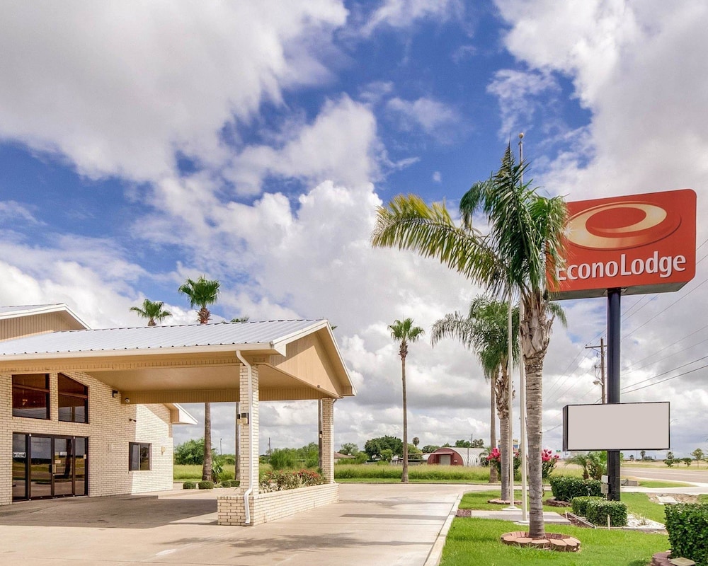 Econo Lodge Falfurrias 5/31