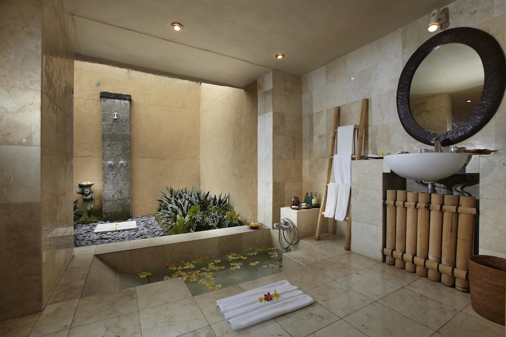 The Sungu Resort And Spa 50/50