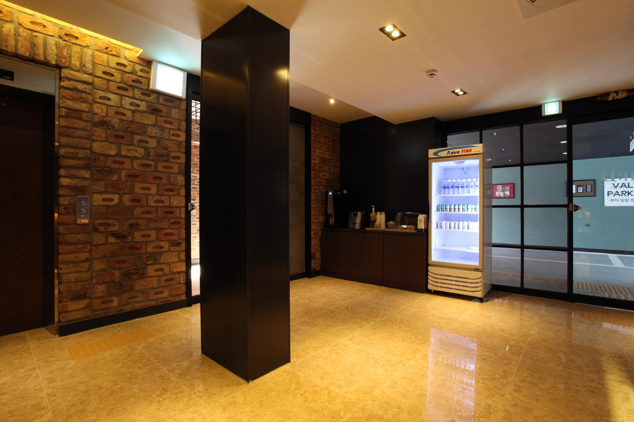 Jani B Hotel 27/56