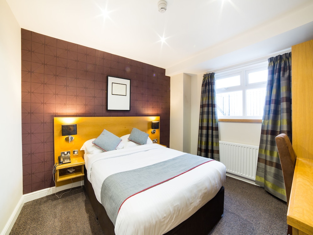 OYO Imperial Hotel 29/47