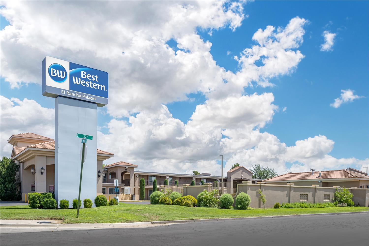 Best Western El Rancho Palacio 2/14