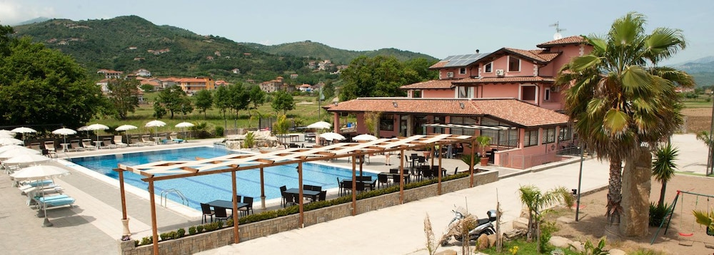 Country House L'oasi Del Fauno 3/63