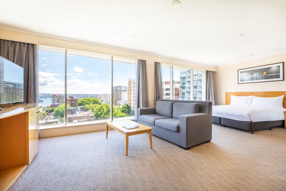 Holiday Inn Potts Point 44/78