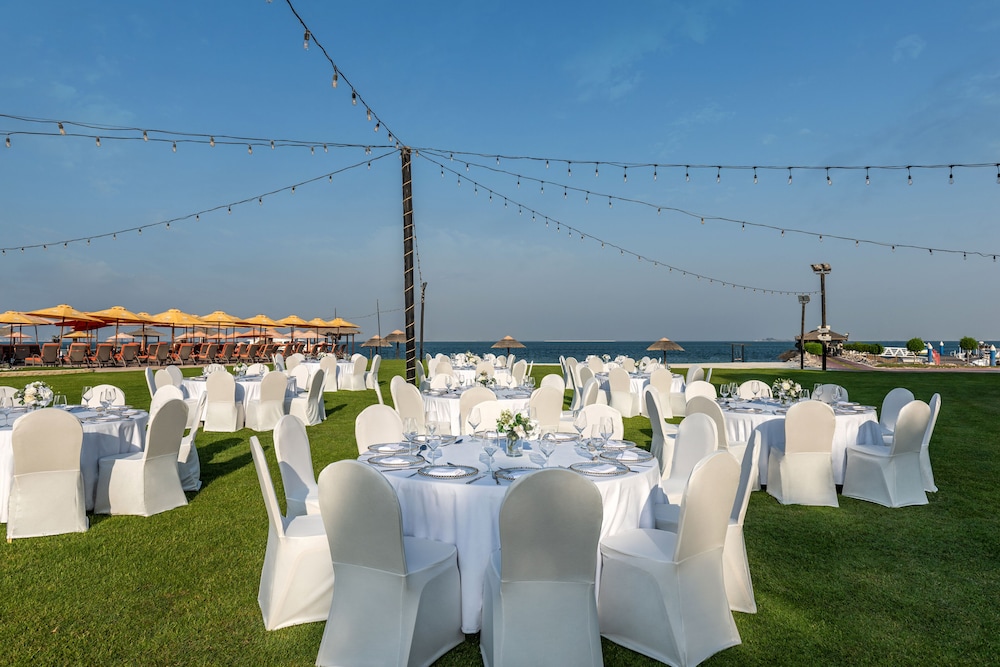Al Maya Island & Resort 36/44