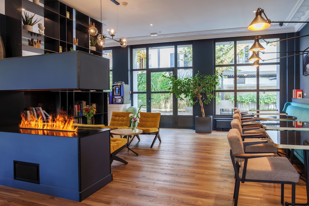 Hotel Annecy Allobroges 47/60