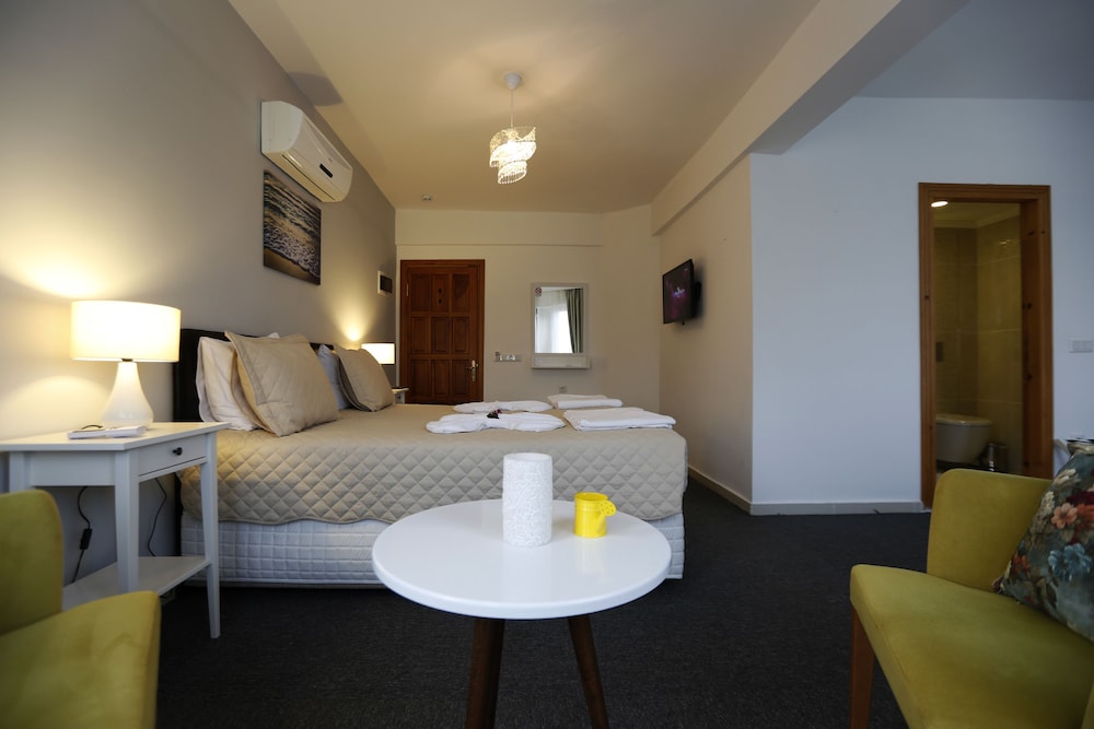 Himm Hotel 37/68